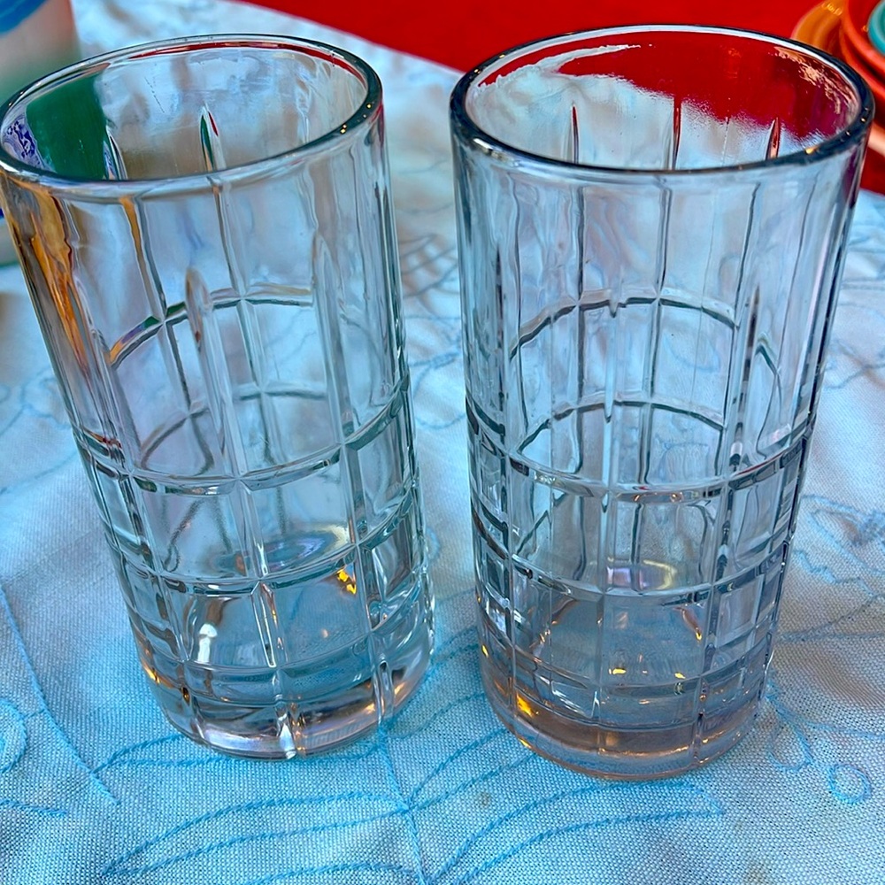 Vintage Anchor Hocking Clear Glasses  - Set of 2